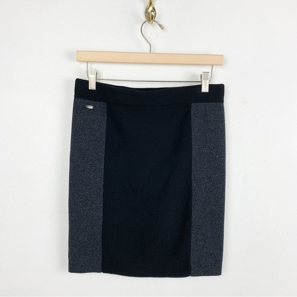 Lacoste Women’s Black & Gray Knit Mini Skirt Sz 38 (M) - Picture 1 of 6